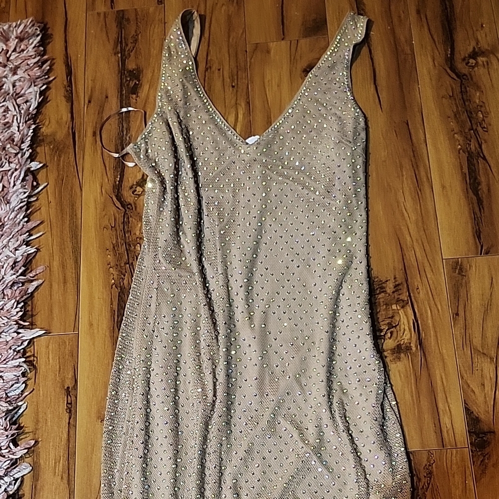 Windsor Gold Backless Dress
